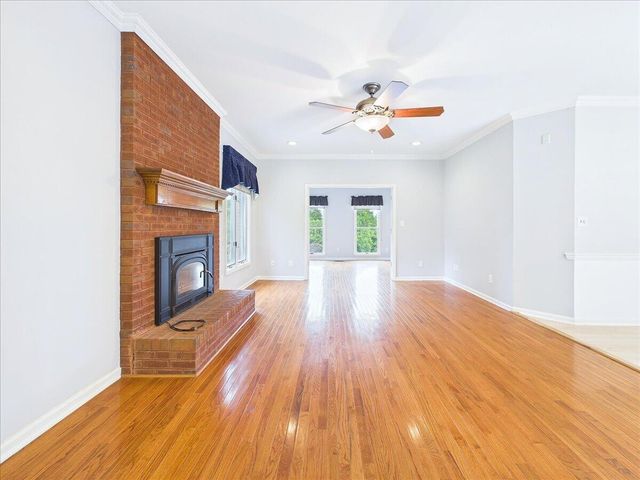 2832 Kensington Street, Athens, TN 37303
