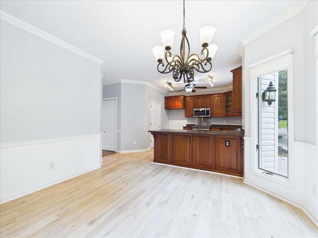 2832 Kensington Street, Athens, TN 37303
