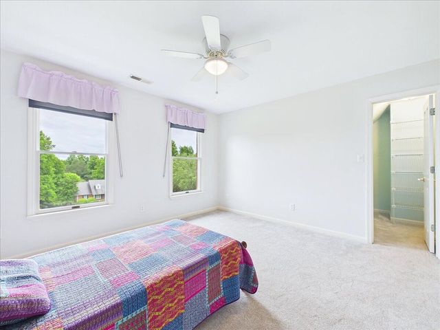 2832 Kensington Street, Athens, TN 37303