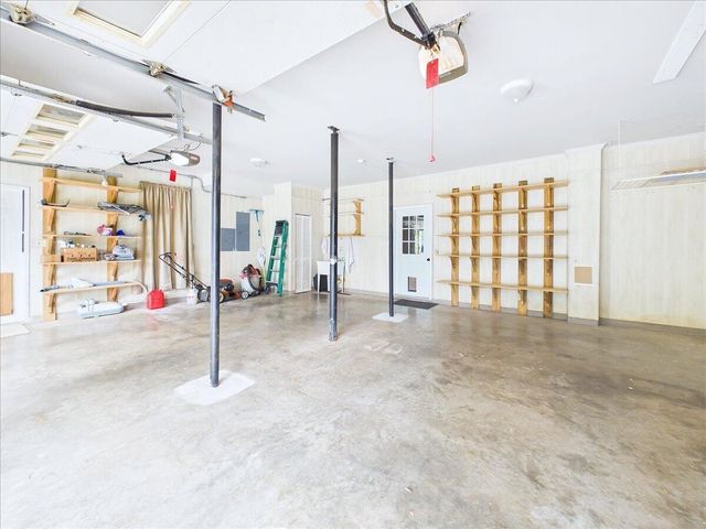 2832 Kensington Street, Athens, TN 37303