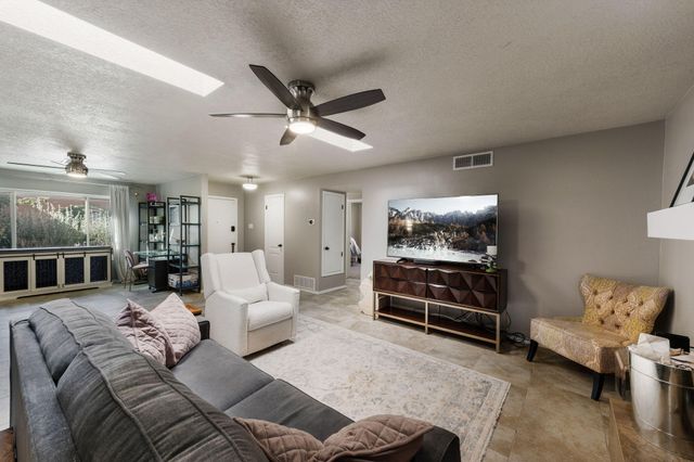 12205 Morocco Road NE, Albuquerque, NM 87111