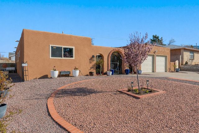 12205 Morocco Road NE, Albuquerque, NM 87111