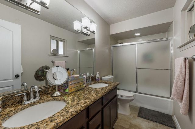 12205 Morocco Road NE, Albuquerque, NM 87111