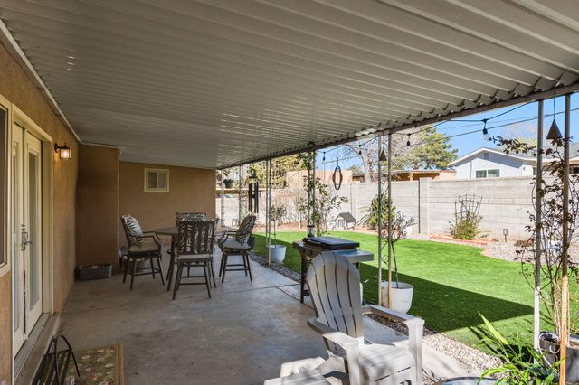 12205 Morocco Road NE, Albuquerque, NM 87111