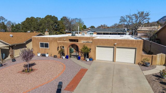 12205 Morocco Road NE, Albuquerque, NM 87111