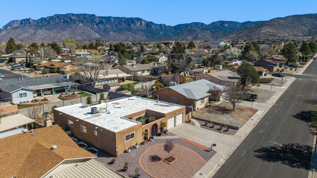 12205 Morocco Road NE, Albuquerque, NM 87111