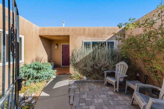 12205 Morocco Road NE, Albuquerque, NM 87111