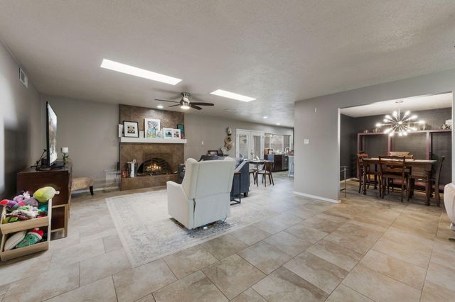 12205 Morocco Road NE, Albuquerque, NM 87111