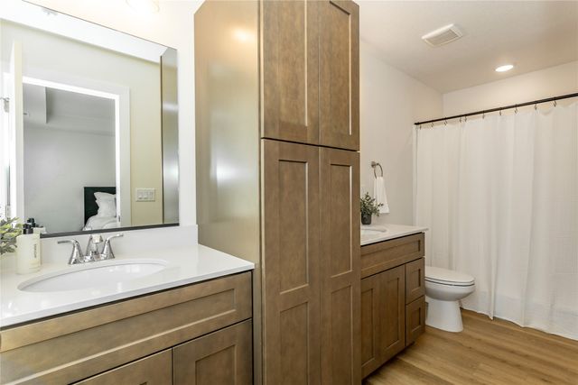 1357 Meadow Rose Place, Waukee, IA 50263
