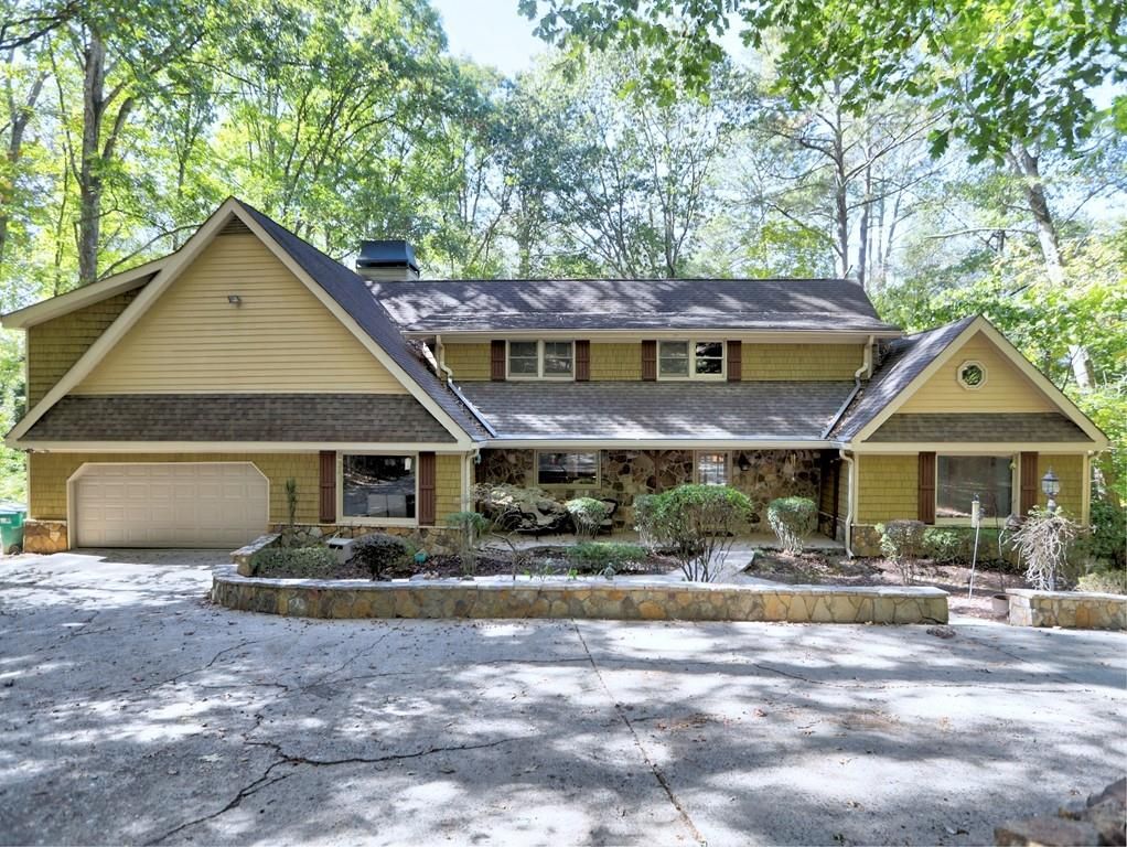 240 Fairway Ridge Drive, Alpharetta, GA 30022