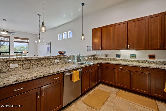 7360 E Sabino Terrace Place, Tucson, AZ 85750