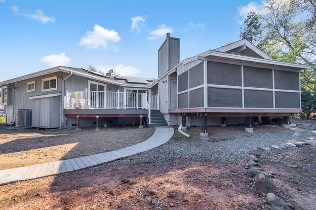 3516 Montclair Rd, Cameron Park, CA 95682