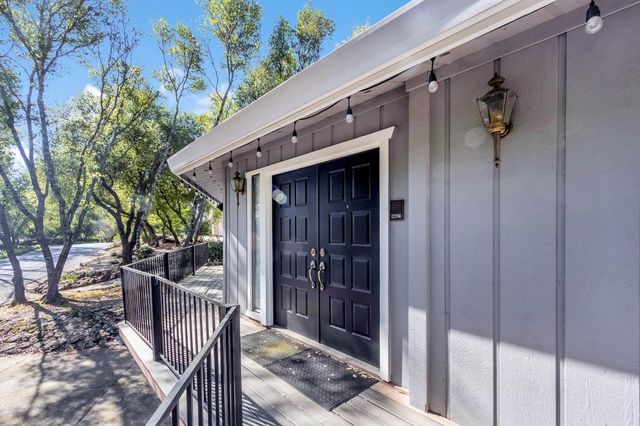 3516 Montclair Rd, Cameron Park, CA 95682