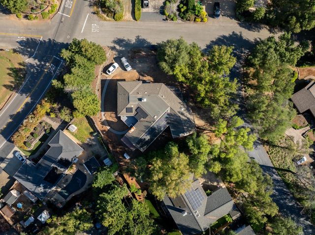 3516 Montclair Rd, Cameron Park, CA 95682