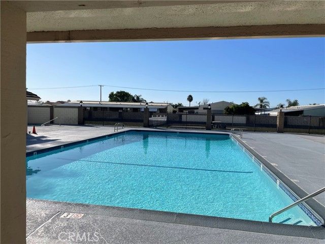 575 S Lyon Avenue 142, Hemet, CA 92543