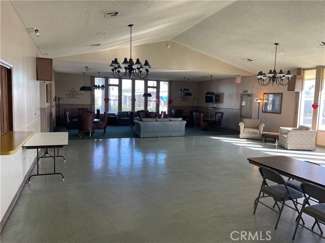 575 S Lyon Avenue 142, Hemet, CA 92543