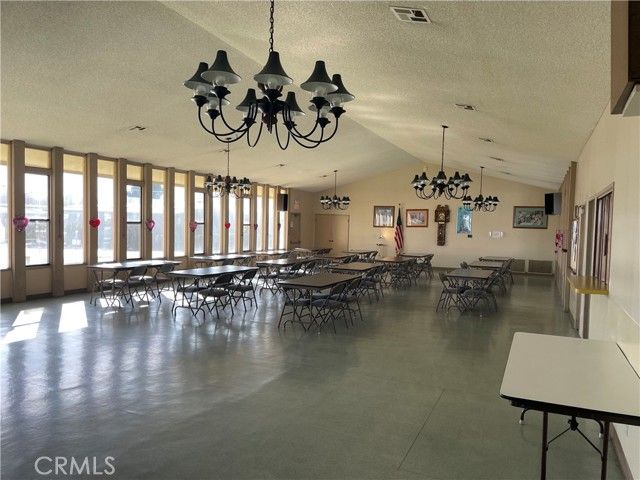 575 S Lyon Avenue 142, Hemet, CA 92543