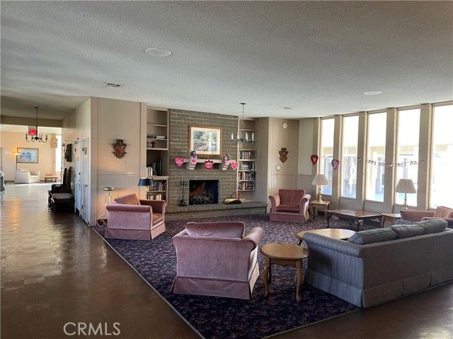 575 S Lyon Avenue 142, Hemet, CA 92543