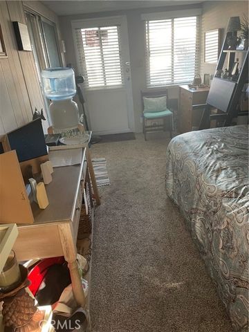 575 S Lyon Avenue 142, Hemet, CA 92543