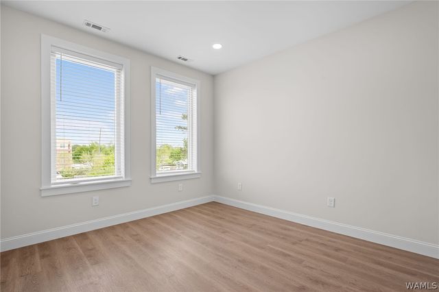 1744 12th, Tuscaloosa, AL 35401