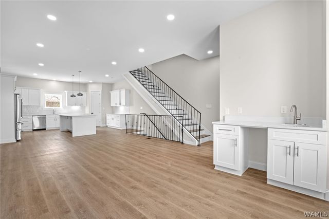 1744 12th, Tuscaloosa, AL 35401