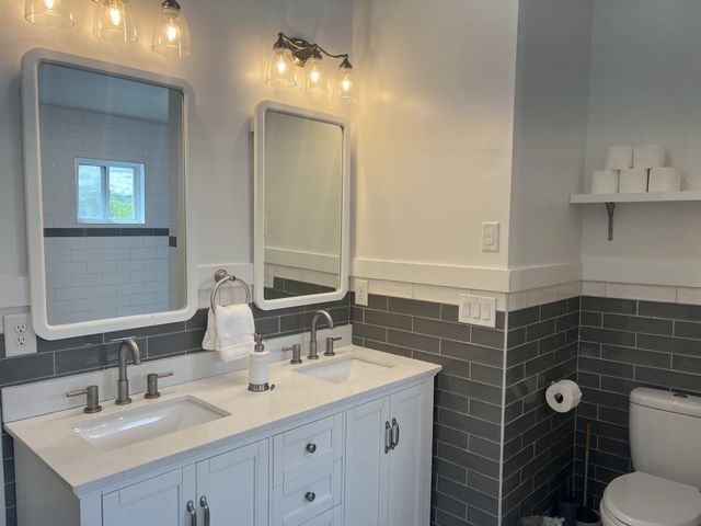 38 N Hill St, Nashville, TN 37210