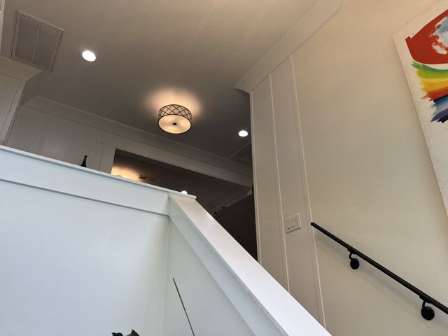 38 N Hill St, Nashville, TN 37210