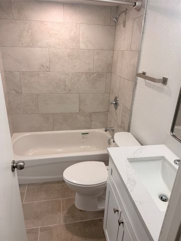 3925 Inwood Road 1018, Dallas, TX 75209