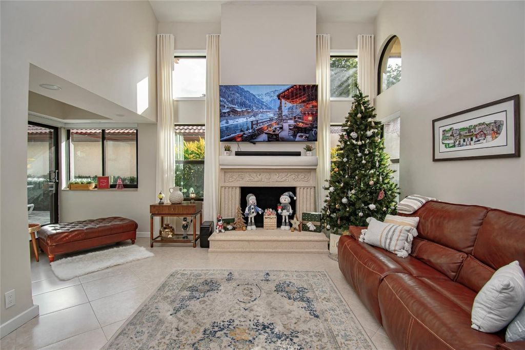 Image 10 of property listing at 21694 Town Place Drive, Boca Raton, FL 33433