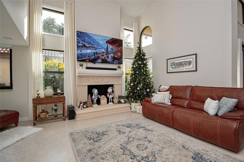 Image 12 of property listing at 21694 Town Place Drive, Boca Raton, FL 33433