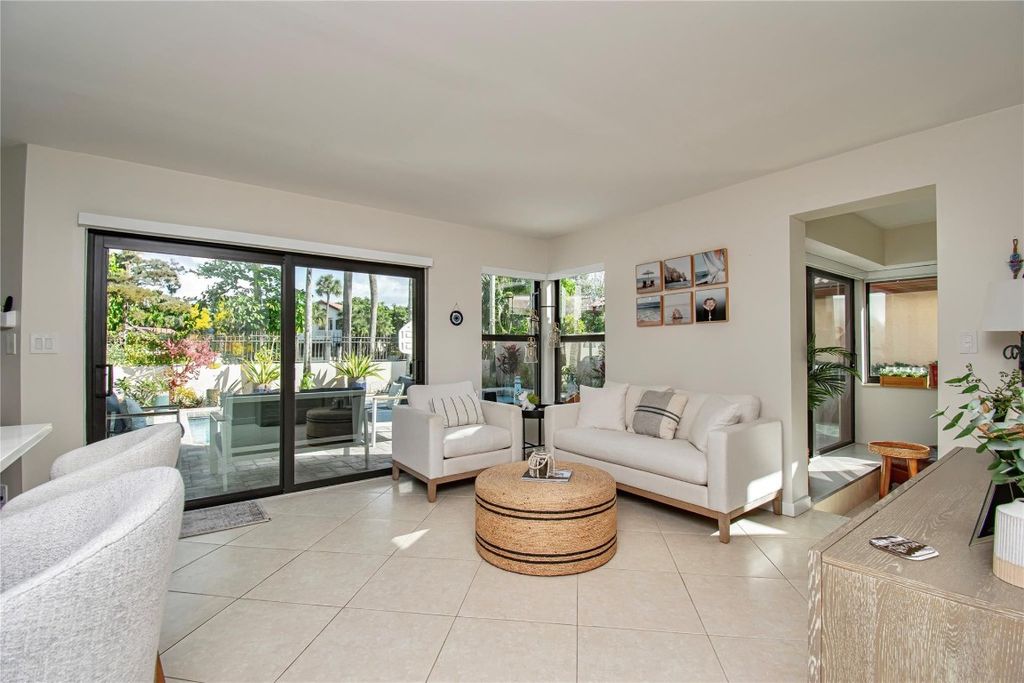 Image 17 of property listing at 21694 Town Place Drive, Boca Raton, FL 33433