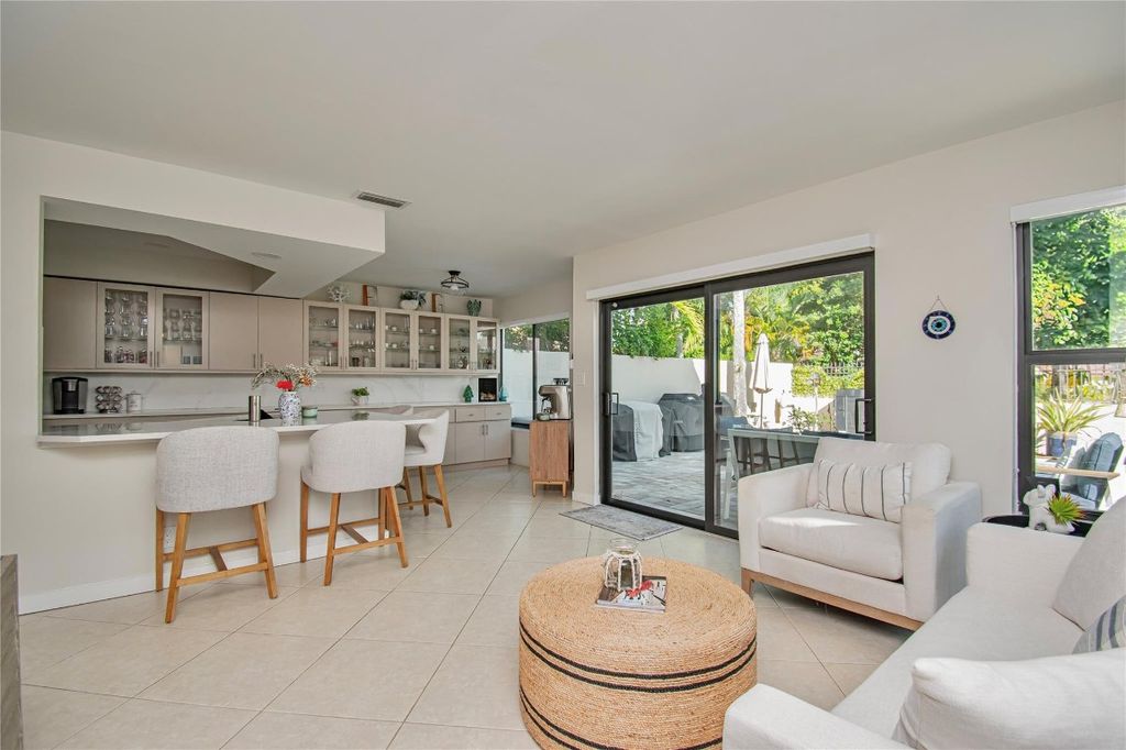 Image 18 of property listing at 21694 Town Place Drive, Boca Raton, FL 33433