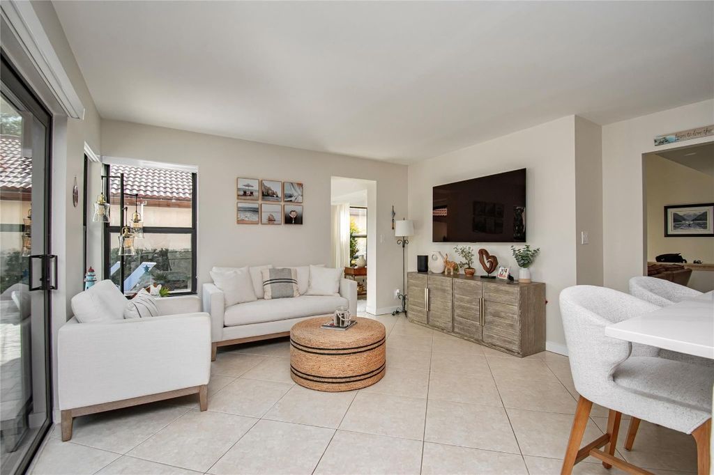 Image 19 of property listing at 21694 Town Place Drive, Boca Raton, FL 33433