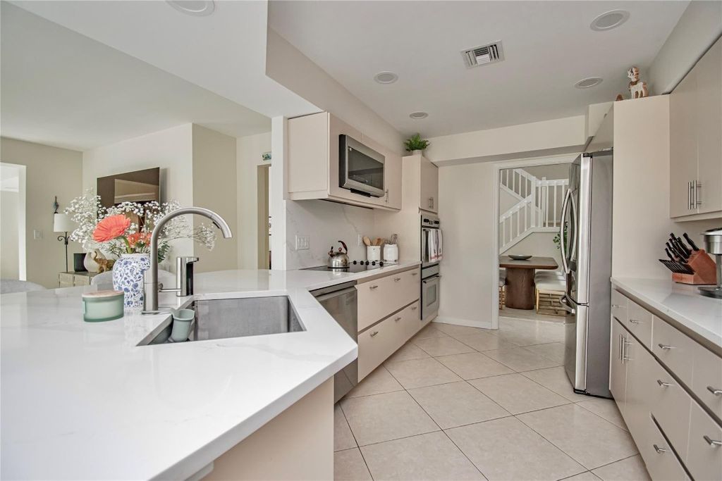 Image 24 of property listing at 21694 Town Place Drive, Boca Raton, FL 33433