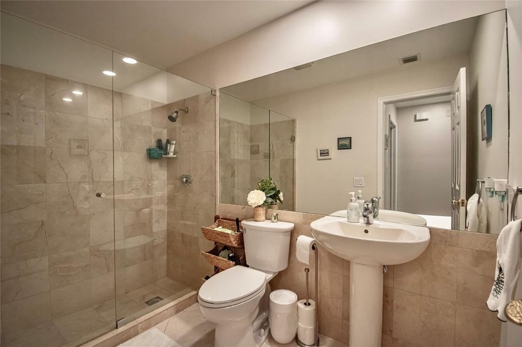 Image 46 of property listing at 21694 Town Place Drive, Boca Raton, FL 33433