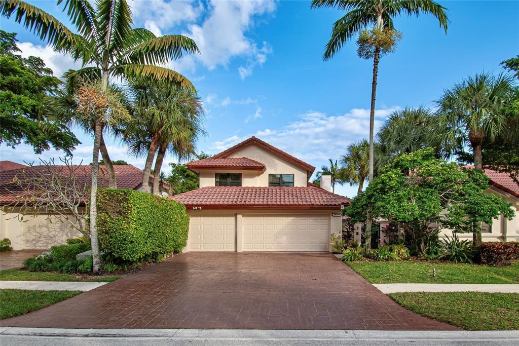 Image 6 of property listing at 21694 Town Place Drive, Boca Raton, FL 33433