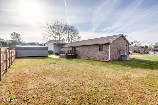 7312 Clarendon Rd, Powell, TN 37849