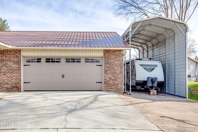 7312 Clarendon Rd, Powell, TN 37849