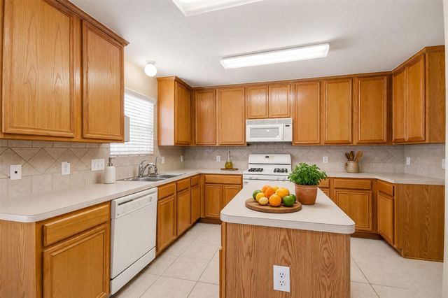 14914 Forest Enclave Lane, Houston, TX 77068