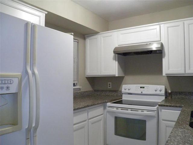 9901 Sharpcrest Street D1, Houston, TX 77036
