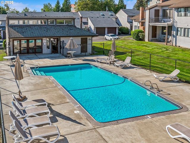 12134 Se 104TH Ct, Happy Valley, OR 97086