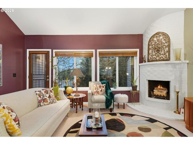 12134 Se 104TH Ct, Happy Valley, OR 97086