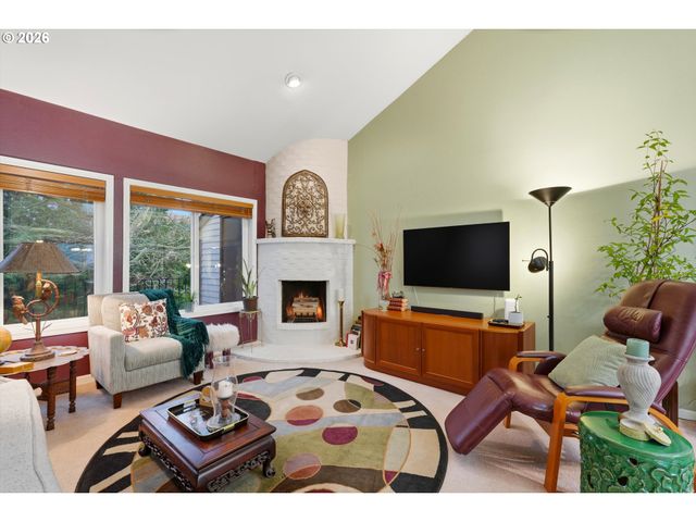 12134 Se 104TH Ct, Happy Valley, OR 97086