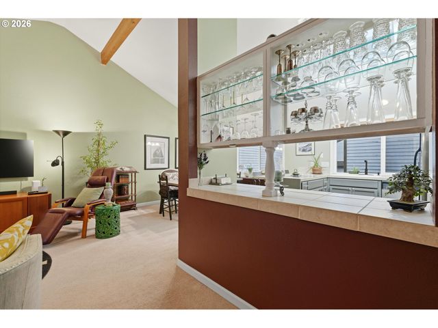 12134 Se 104TH Ct, Happy Valley, OR 97086