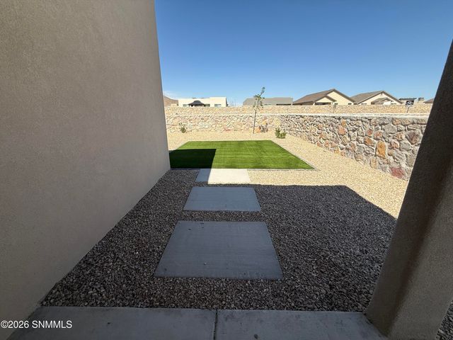 7565 Clarion Way, Las Cruces, NM 88012