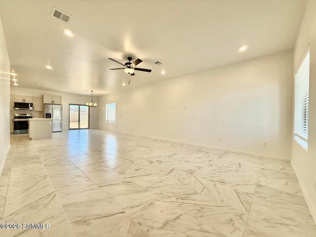 7565 Clarion Way, Las Cruces, NM 88012