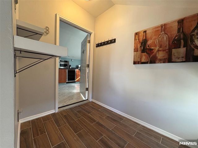 282 Harding Avenue 2nd floor, Teaneck, NJ 07666