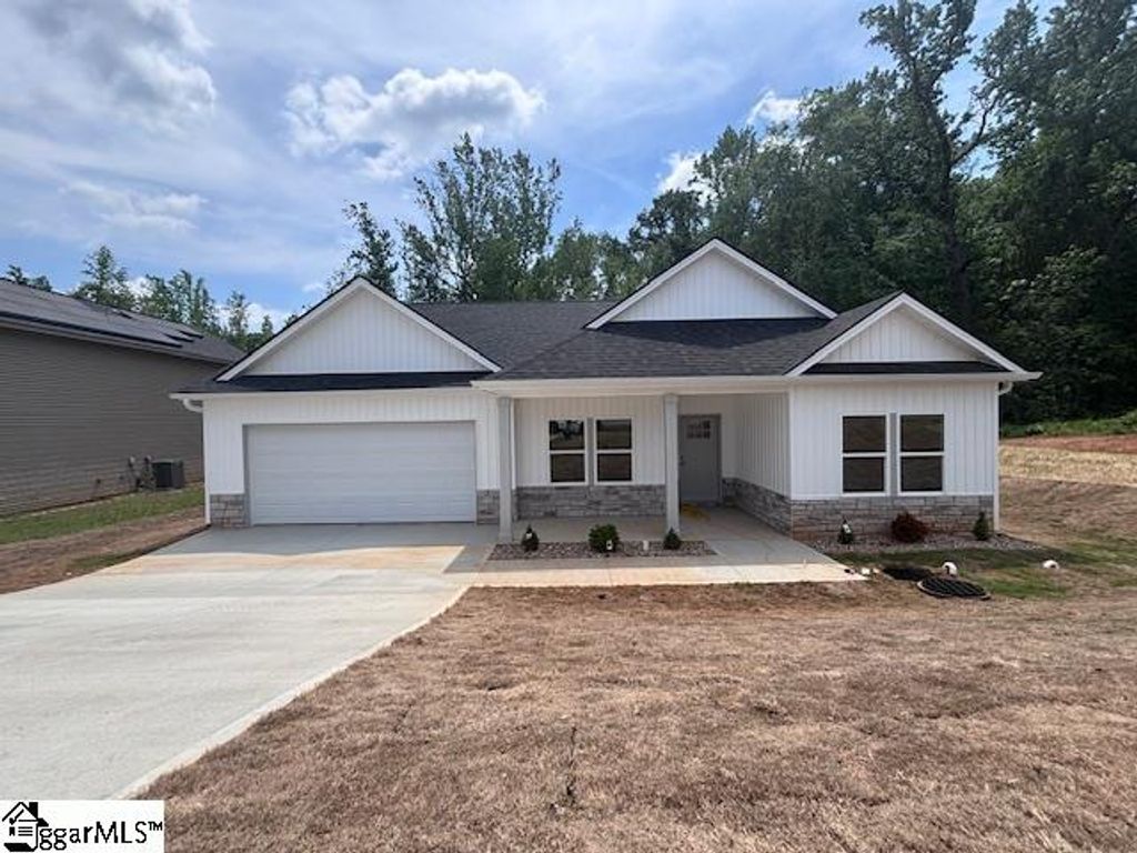 506 Vault Way, Roebuck, SC 29376