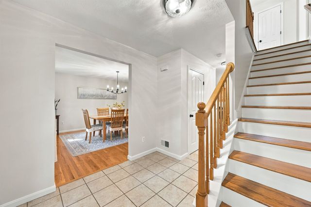 3 Fox Meadow Drive, Bow, NH 03304