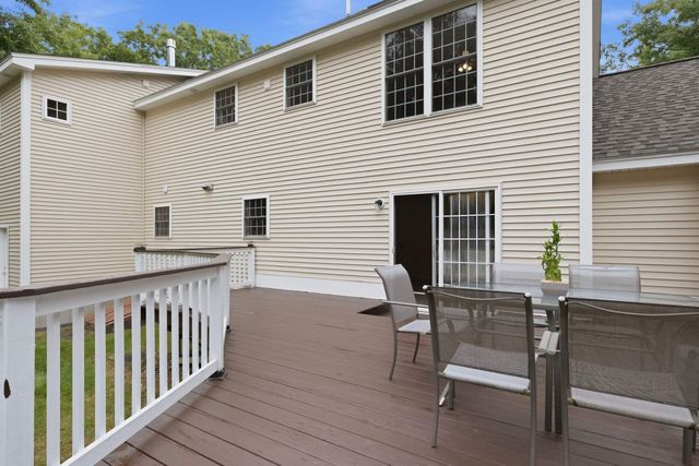 3 Fox Meadow Drive, Bow, NH 03304